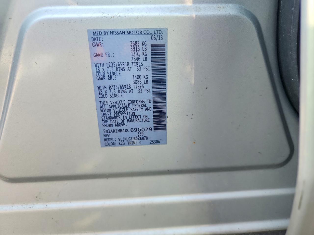 2013 Nissan Pathfinder S Silver vin: 5N1AR2MM4DC690029