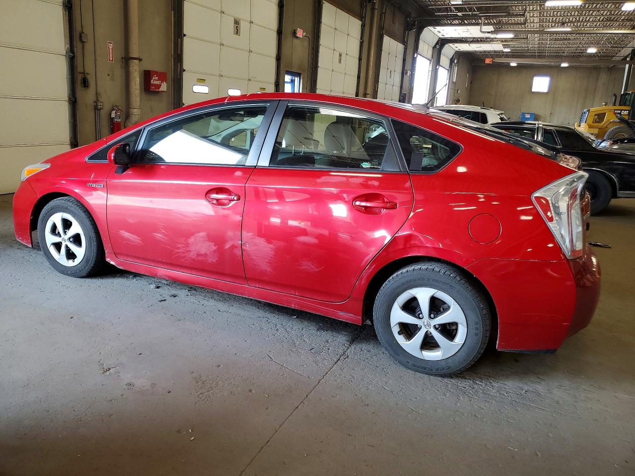 2015 Toyota Prius Three Red vin: JTDKN3DU4F0461476