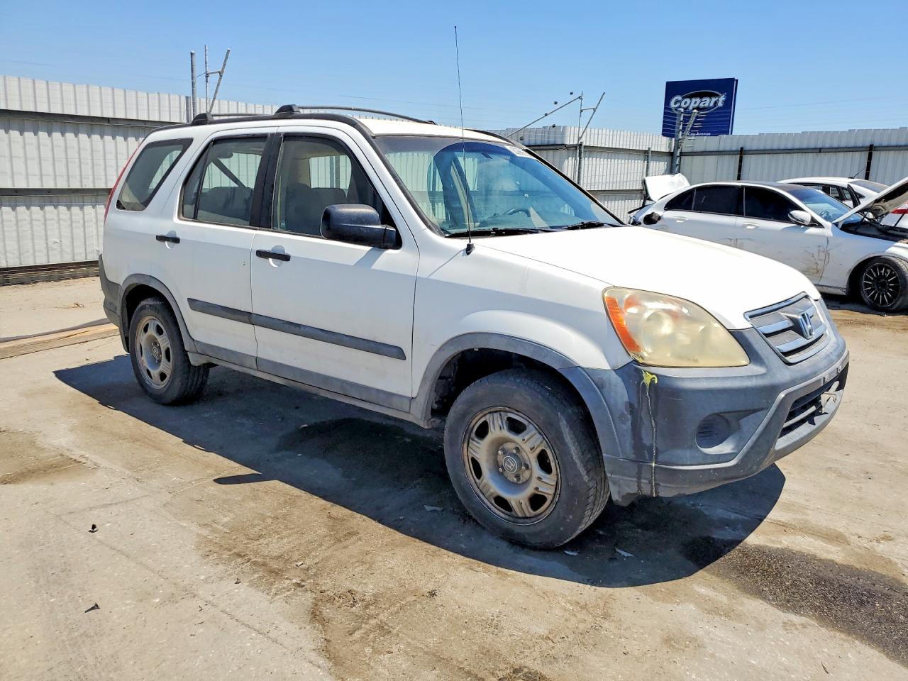2005 Honda Cr-v Lx White vin: JHLRD68595C020528