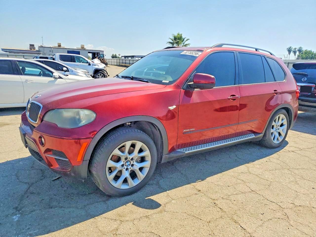 2011 Bmw X5 Xdrive35i Красный vin: 5UXZV4C5XBL740260