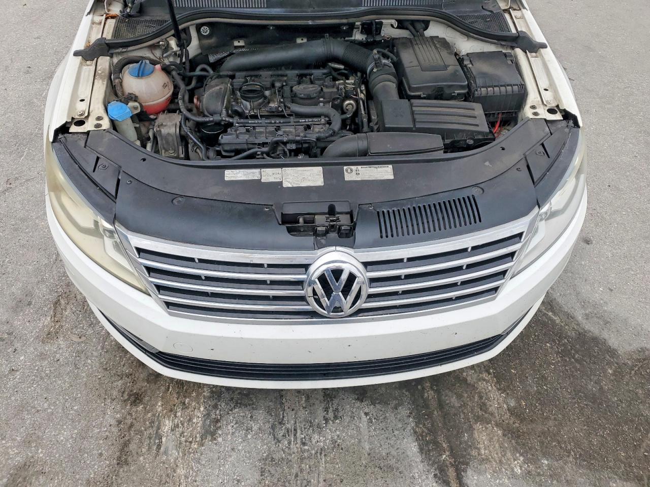 2013 Volkswagen Cc Sport Белый vin: WVWBN7AN9DE523295