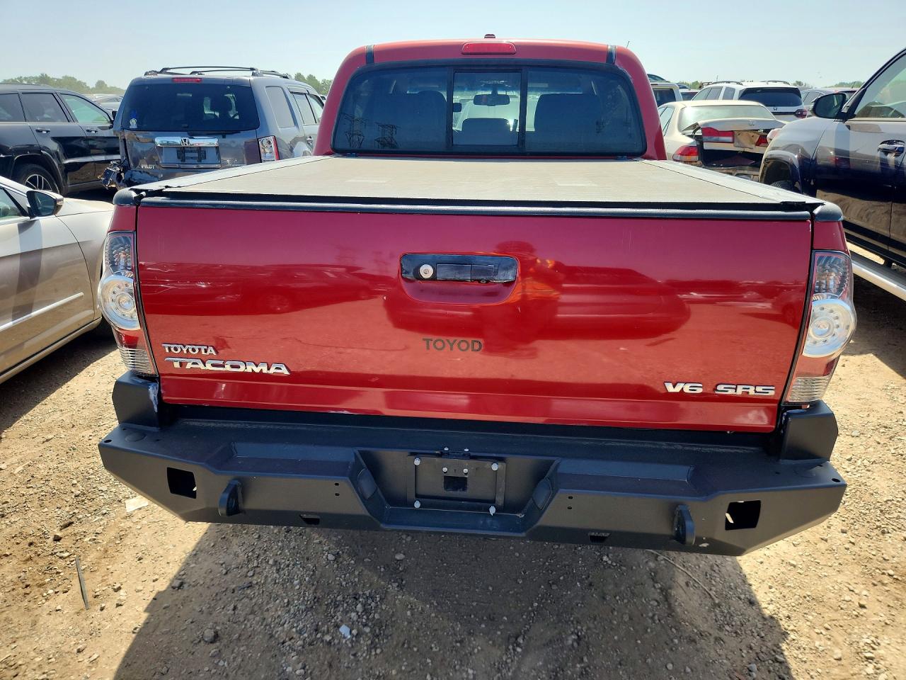 2010 Toyota Tacoma Double Cab Red vin: 3TMLU4EN9AM056059