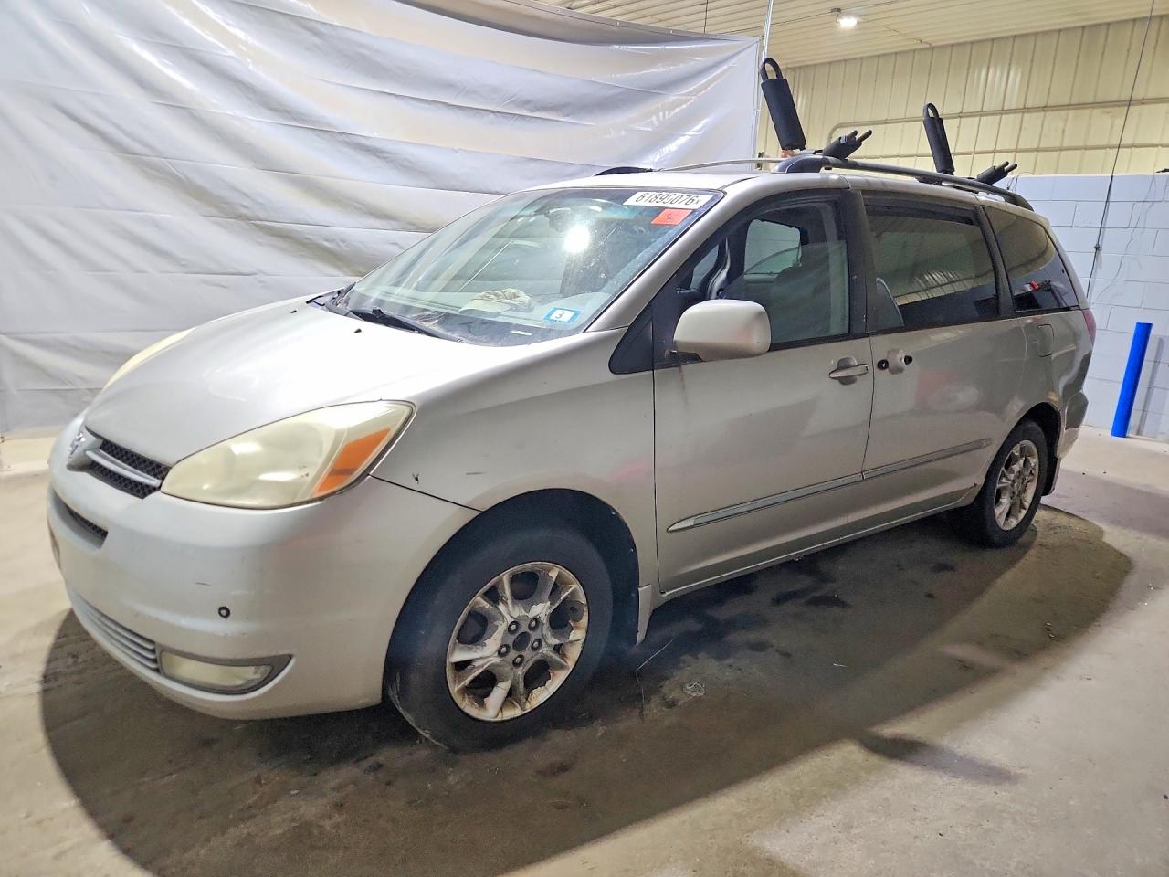 2005 Toyota Sienna Xle Limited 7 Passenger Silver vin: 5TDBA22C05S031391