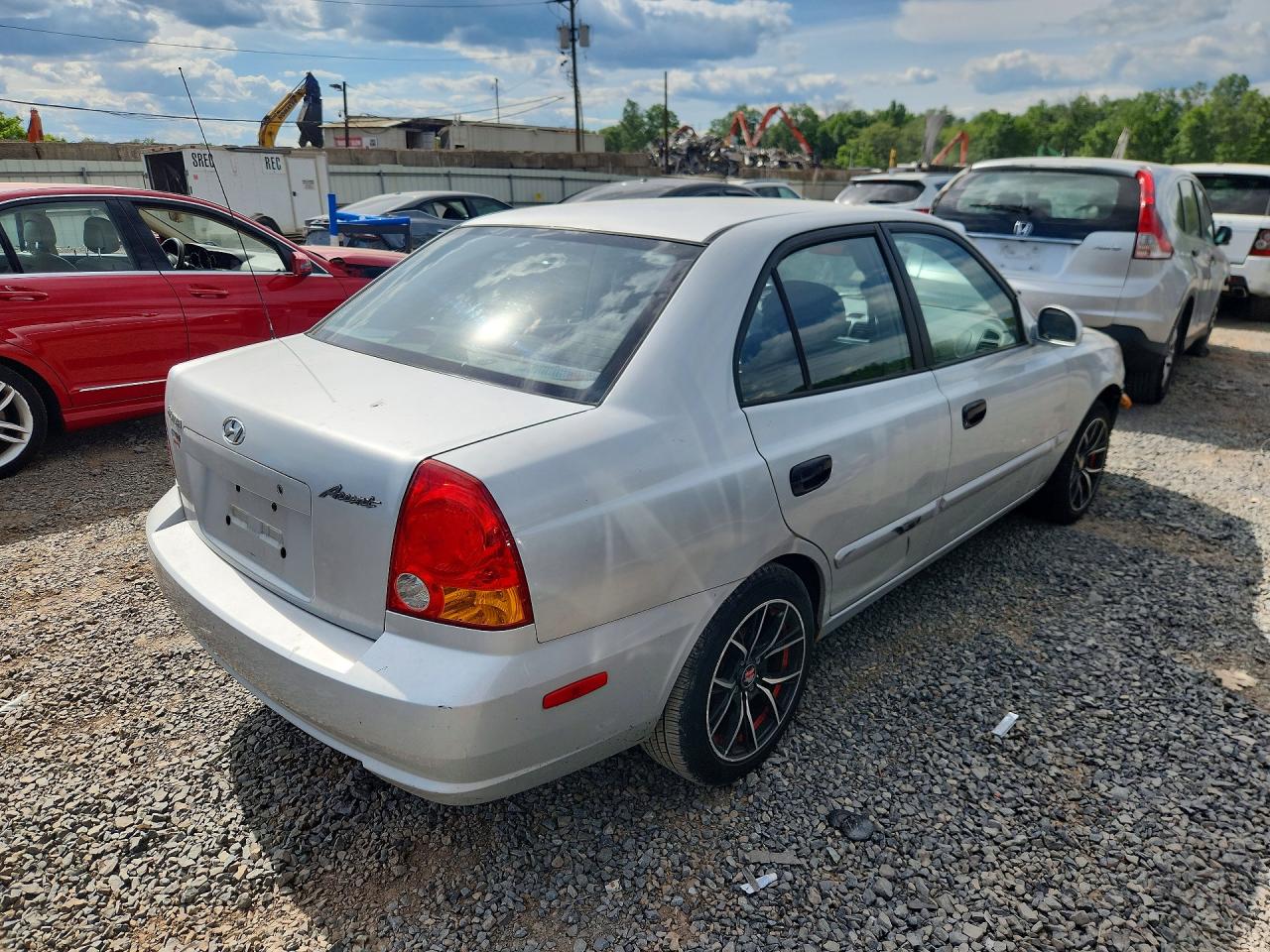 2004 Hyundai Accent Gl Silver vin: KMHCG45C64U561378