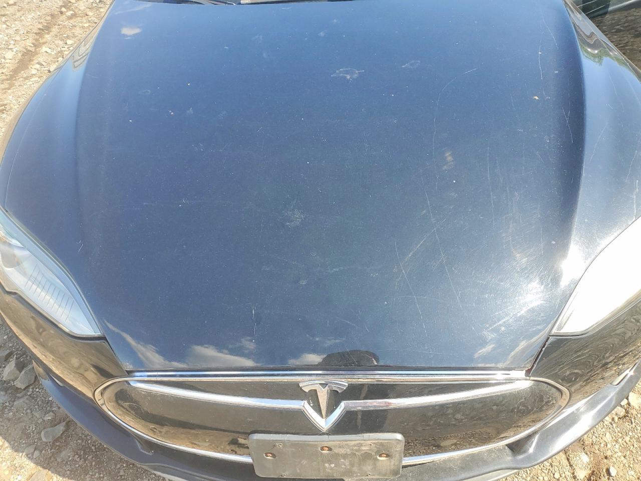 2013 Tesla Model S Черный vin: 5YJSA1CN1DFP12575