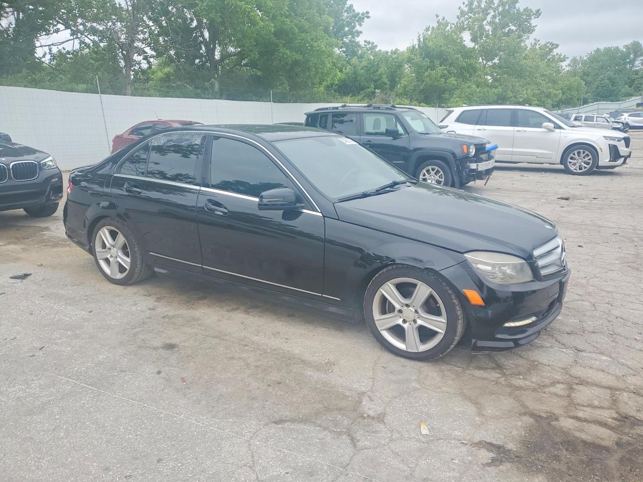 2011 Mercedes-benz C 300 4matic Черный vin: WDDGF8BB0BR157946