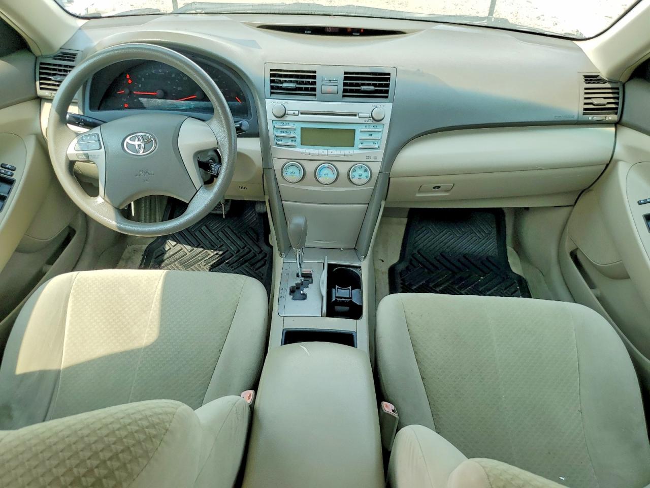 2008 Toyota Camry Le White vin: 4T4BE46K28R032593