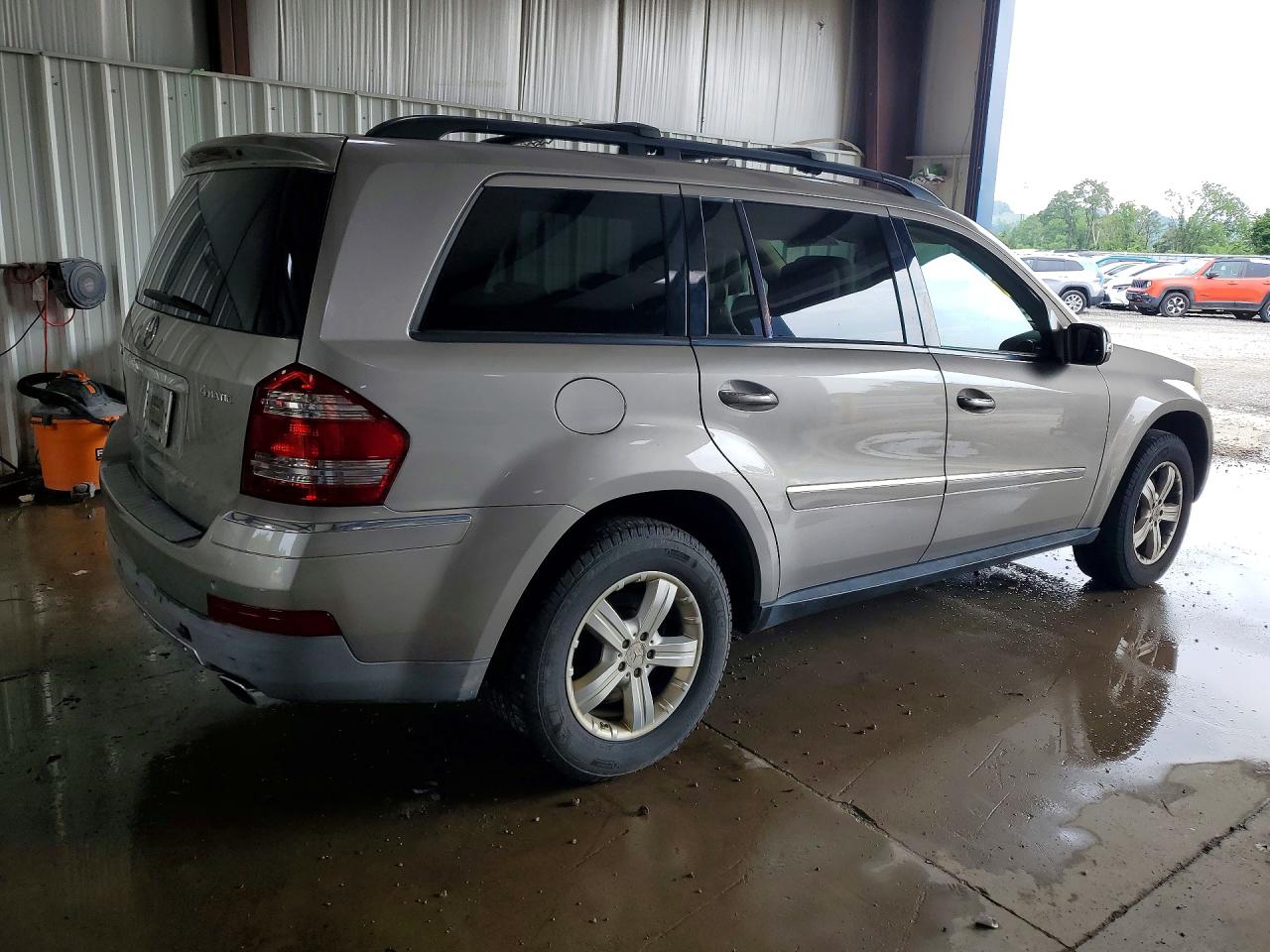 2008 Mercedes-benz Gl 450 4matic Silver vin: 4JGBF71E38A324359