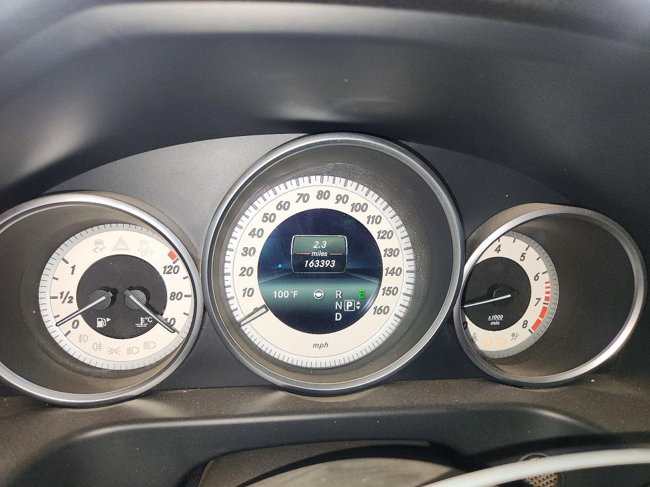 2015 Mercedes-benz E 350 Серый vin: WDDHF5KB1FB152532