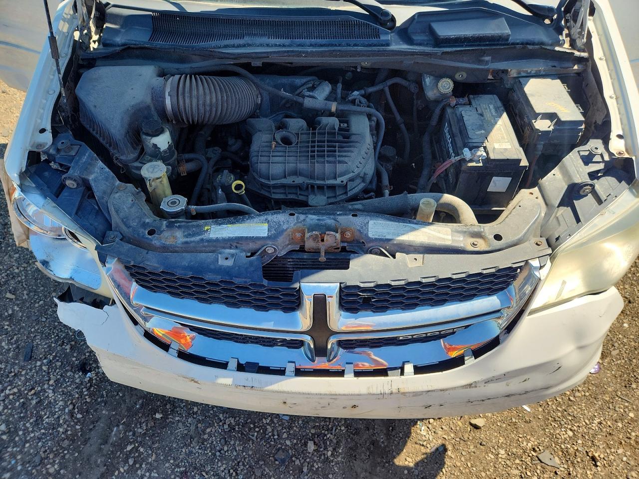 2012 Dodge Grand Caravan Crew White vin: 2C4RDGDG9CR177846