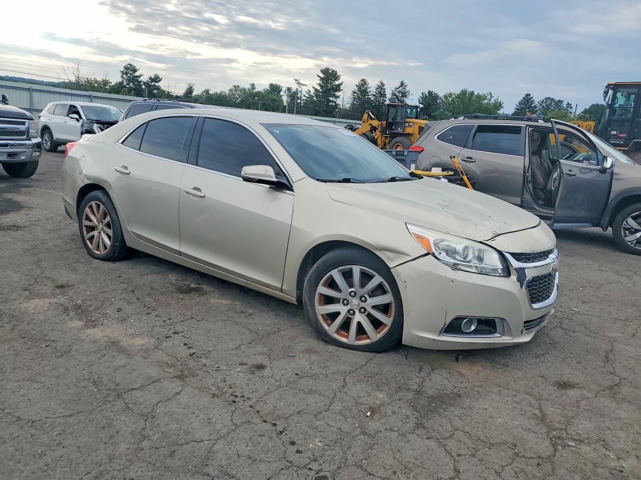 2014 Chevrolet Malibu 2lt Beige vin: 1G11E5SL1EF138282
