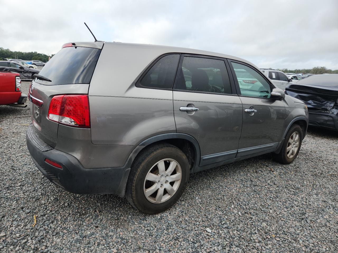 2012 Kia Sorento Lx Gray vin: 5XYKT3A17CG203426