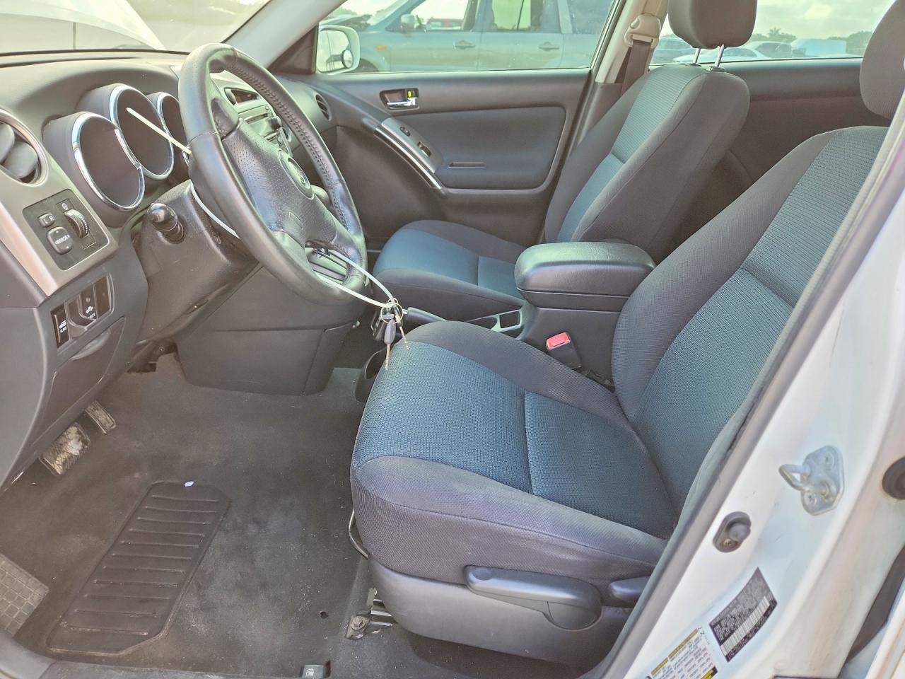 2006 Toyota Matrix Xr Белый vin: 2T1KR32E96C602130
