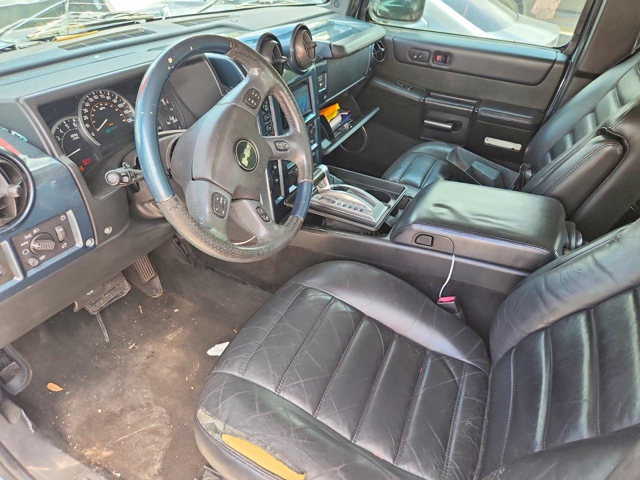 2005 Hummer H2 Sut Black vin: 5GRGN22U95H112542