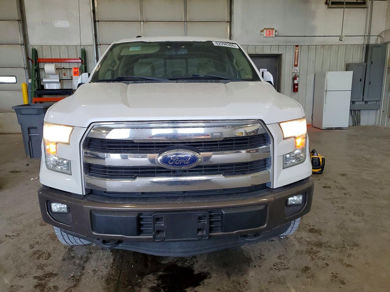 2015 Ford F150 Supercrew White vin: 1FTEW1EF3FKD38092
