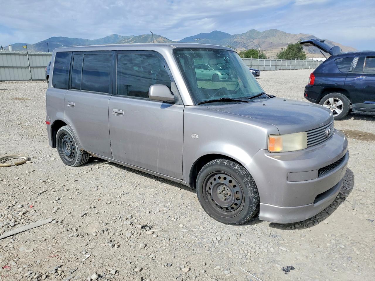 2006 Toyota Scion Xb Серебряный vin: JTLKT324264124827
