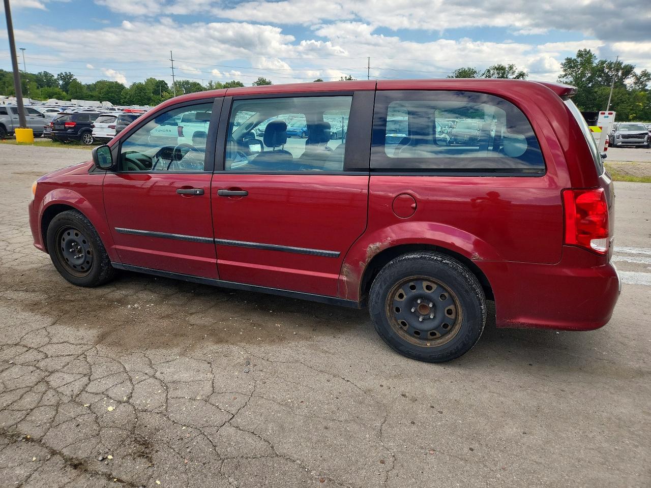 2014 Dodge Grand Caravan Se Maroon vin: 2C4RDGBG7ER420771