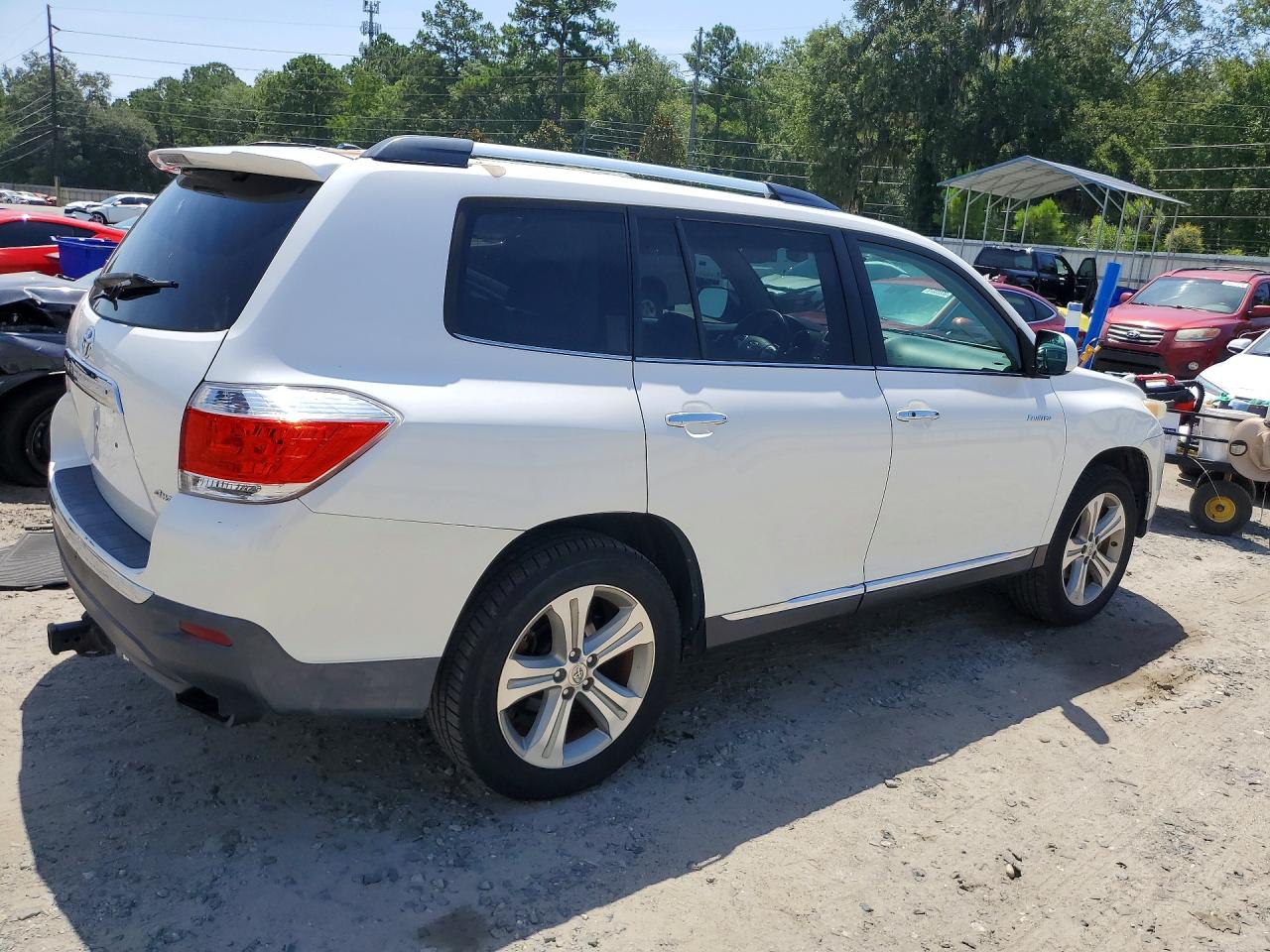 2013 Toyota Highlander Limited White vin: 5TDDK3EH8DS211008