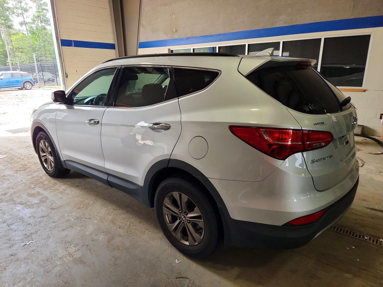 2014 Hyundai Santa Fe Sport 2.4l Silver vin: 5XYZUDLB8EG212971