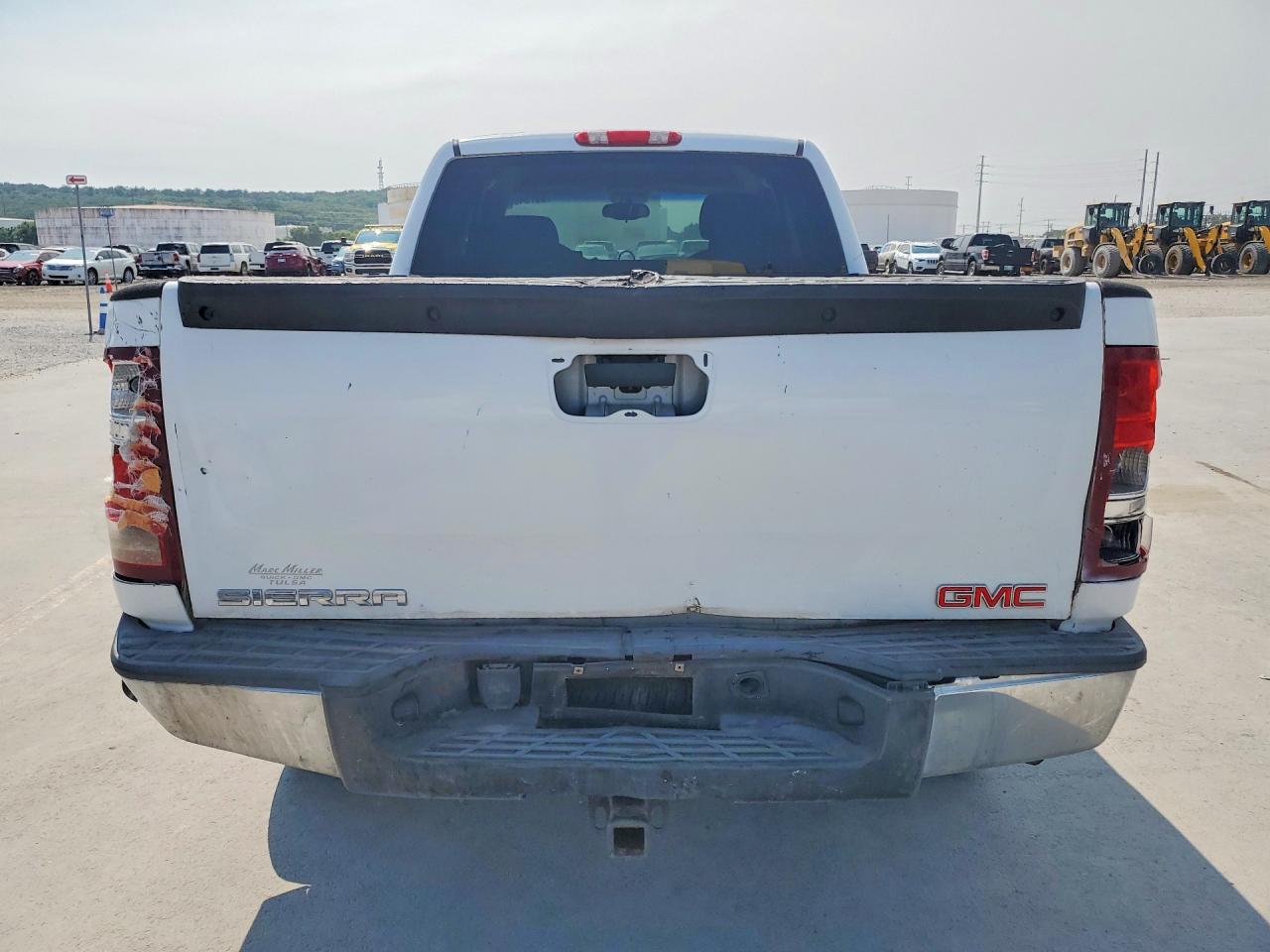 2007 Gmc New Sierra K1500 White vin: 1GTEK19J47E599516