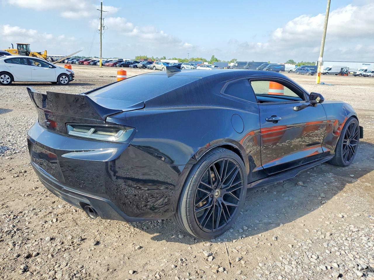 2017 Chevrolet Camaro Lt Black vin: 1G1FB1RS9H0132306