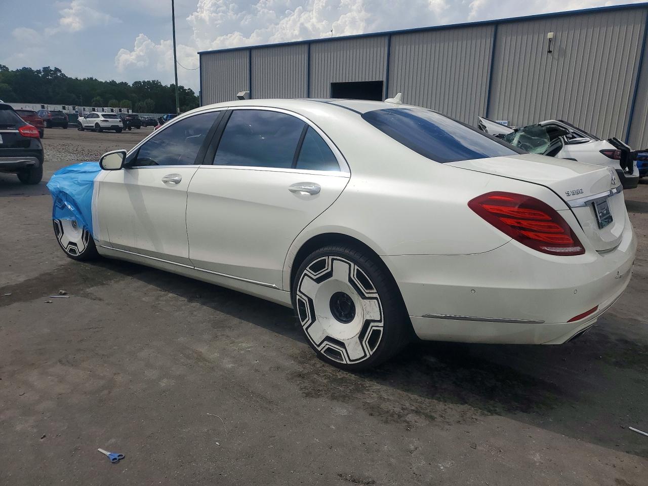 2015 Mercedes-benz S 550 Белый vin: WDDUG8CB2FA145333