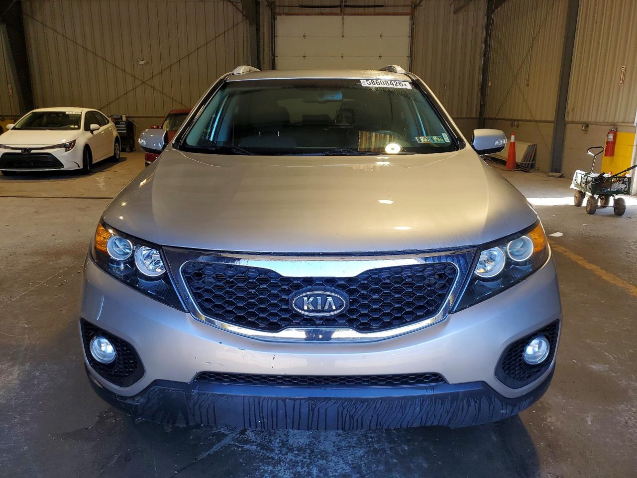 2013 Kia Sorento Lx Silver vin: 5XYKTCA61DG396931