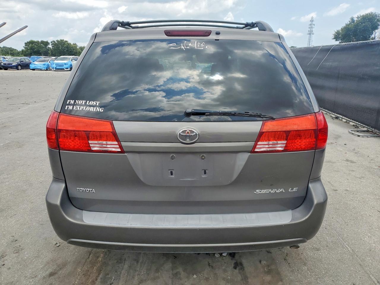 2005 Toyota Sienna Le 7 Passenger Серый vin: 5TDZA23C25S296858