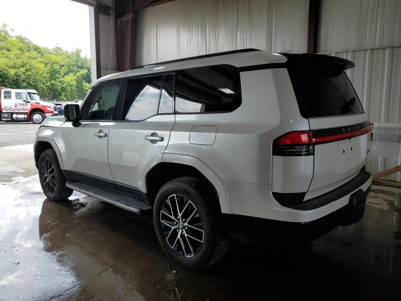 2024 Lexus Gx 550 Premium/premium+ Белый vin: JTJTBCDXXR5023847