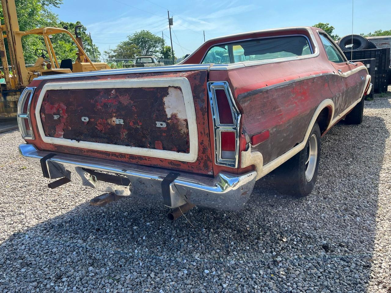 1973 Ford Ranchero Squire Red vin: 3A49N149648
