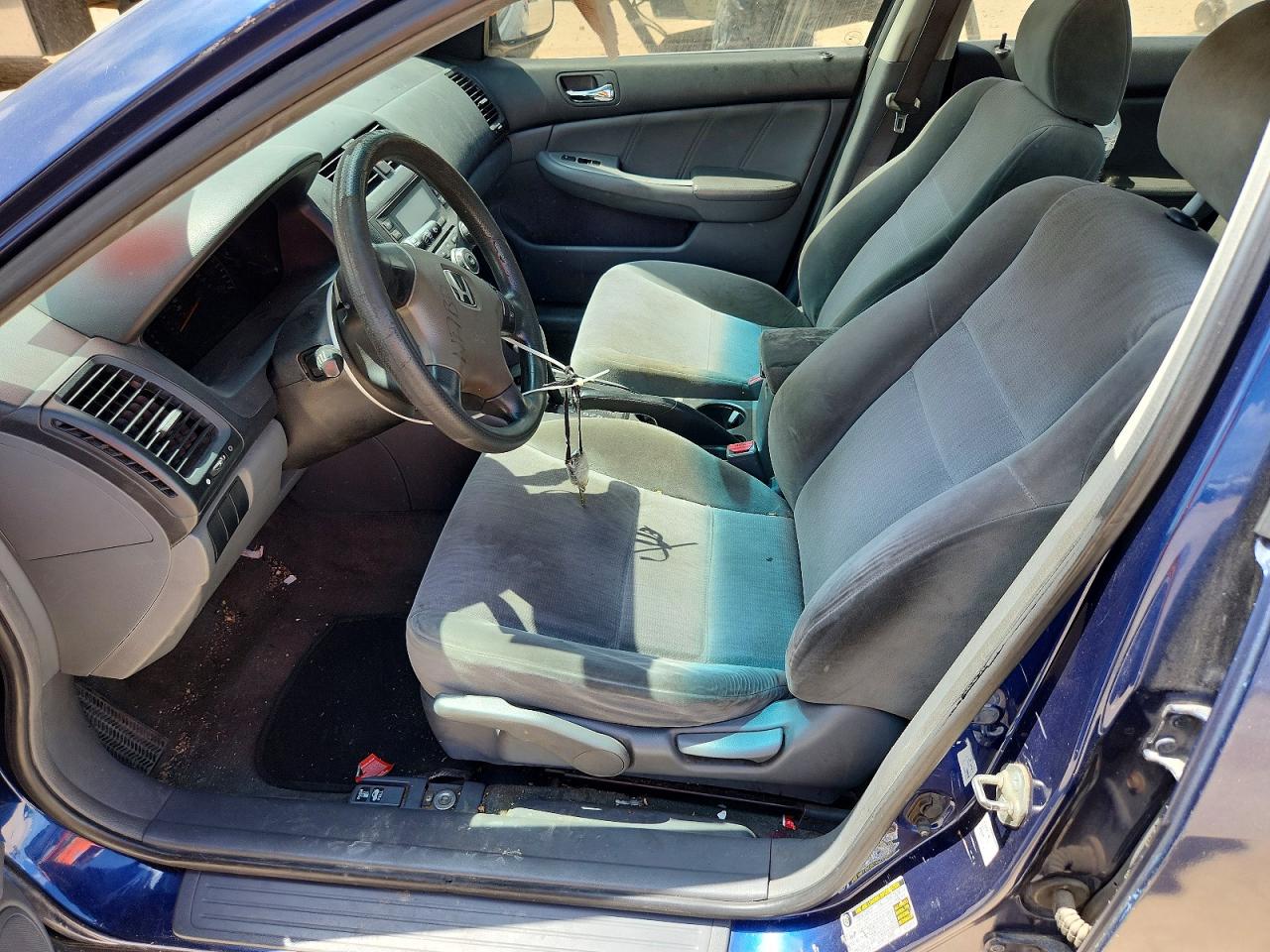 2004 Honda Accord Lx Blue vin: 1HGCM56374A168459