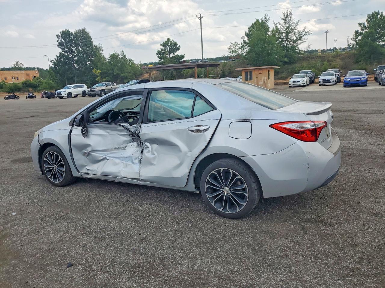 2014 Toyota Corolla S Plus Silver vin: 2T1BURHE4EC118342
