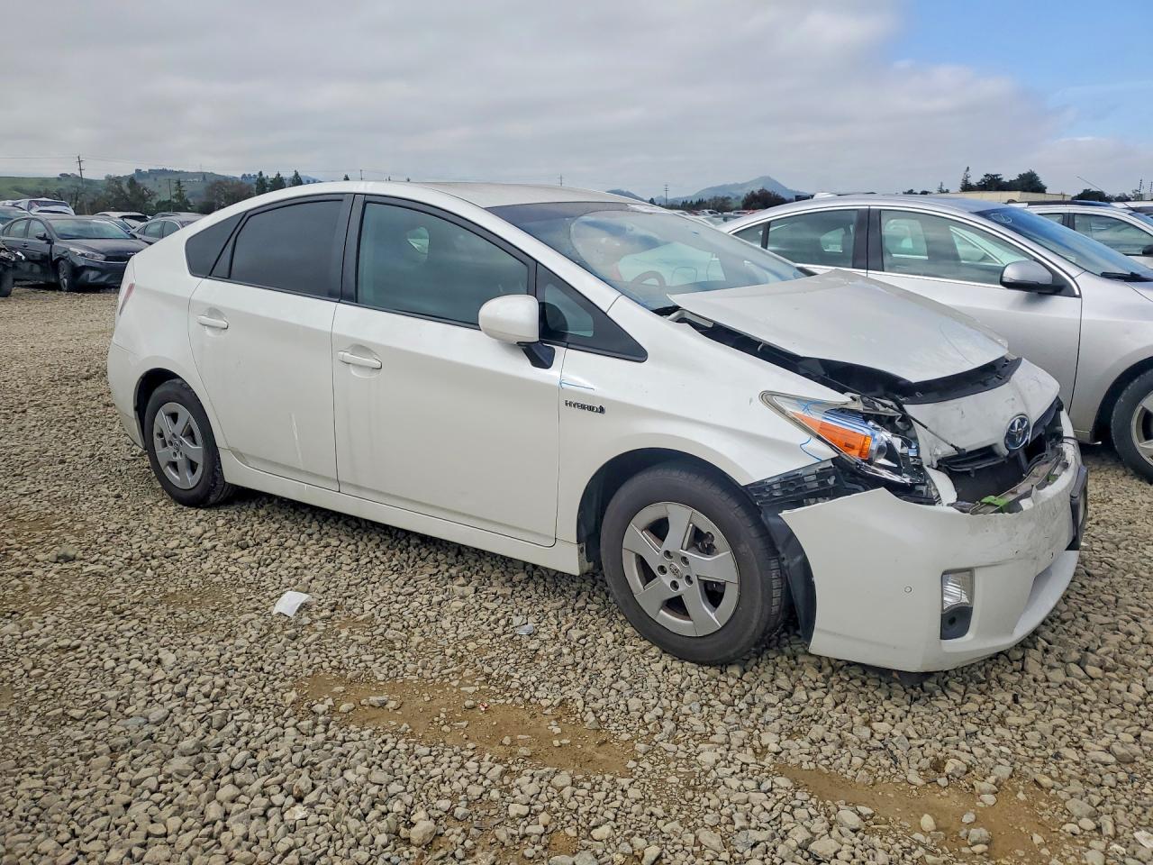 2011 Toyota Prius White vin: JTDKN3DU4B0315086
