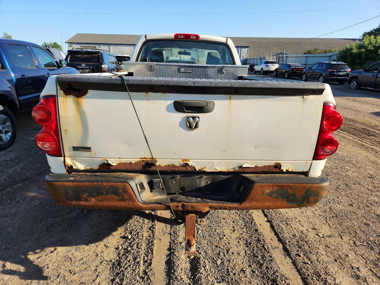 2007 Dodge Ram 1500 St White vin: 1D7HA16P47J593723