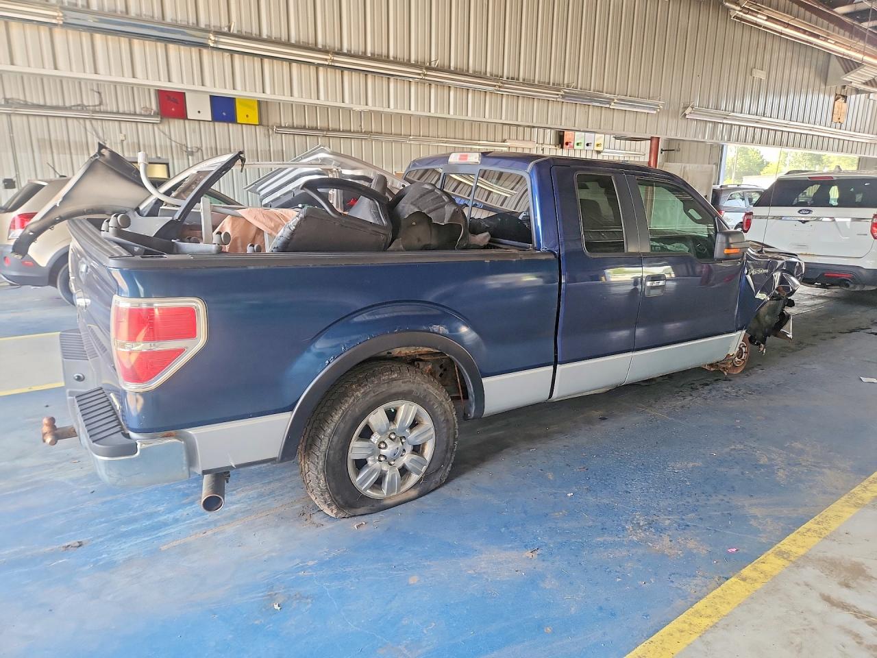 2011 Ford F150 Super Cab Blue vin: 1FTFX1EF7BFB35081