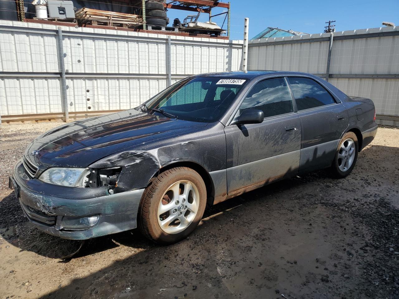 2001 Lexus Es 300 Base Угольный vin: JT8BF28G610293634 Damage: Left Head Lamp, Broken, Replacement Required