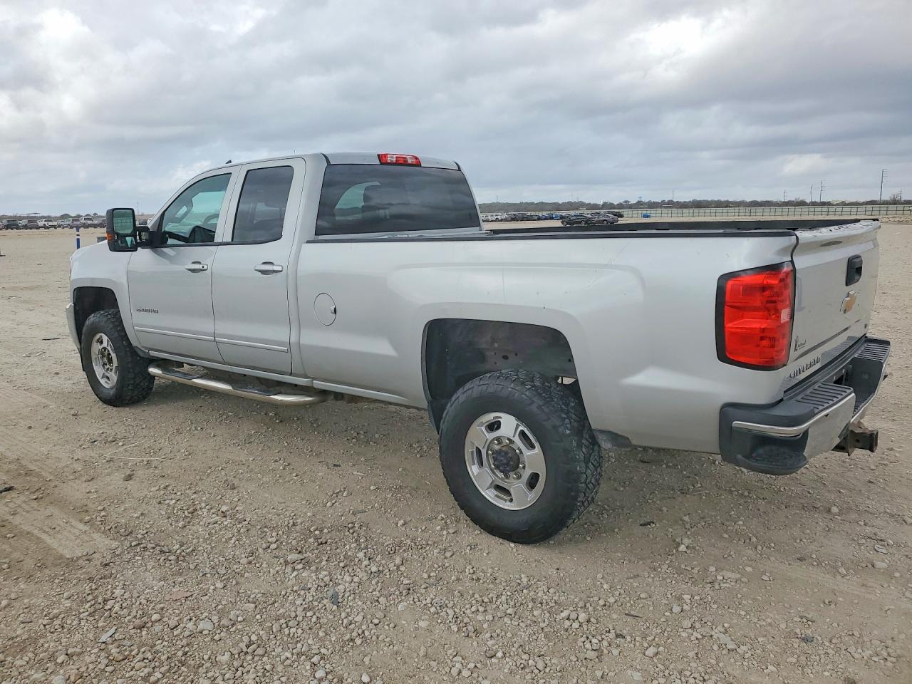 2015 Chevrolet Silverado C2500 Heavy Duty Lt Silver vin: 1GC2CVE86FZ539514