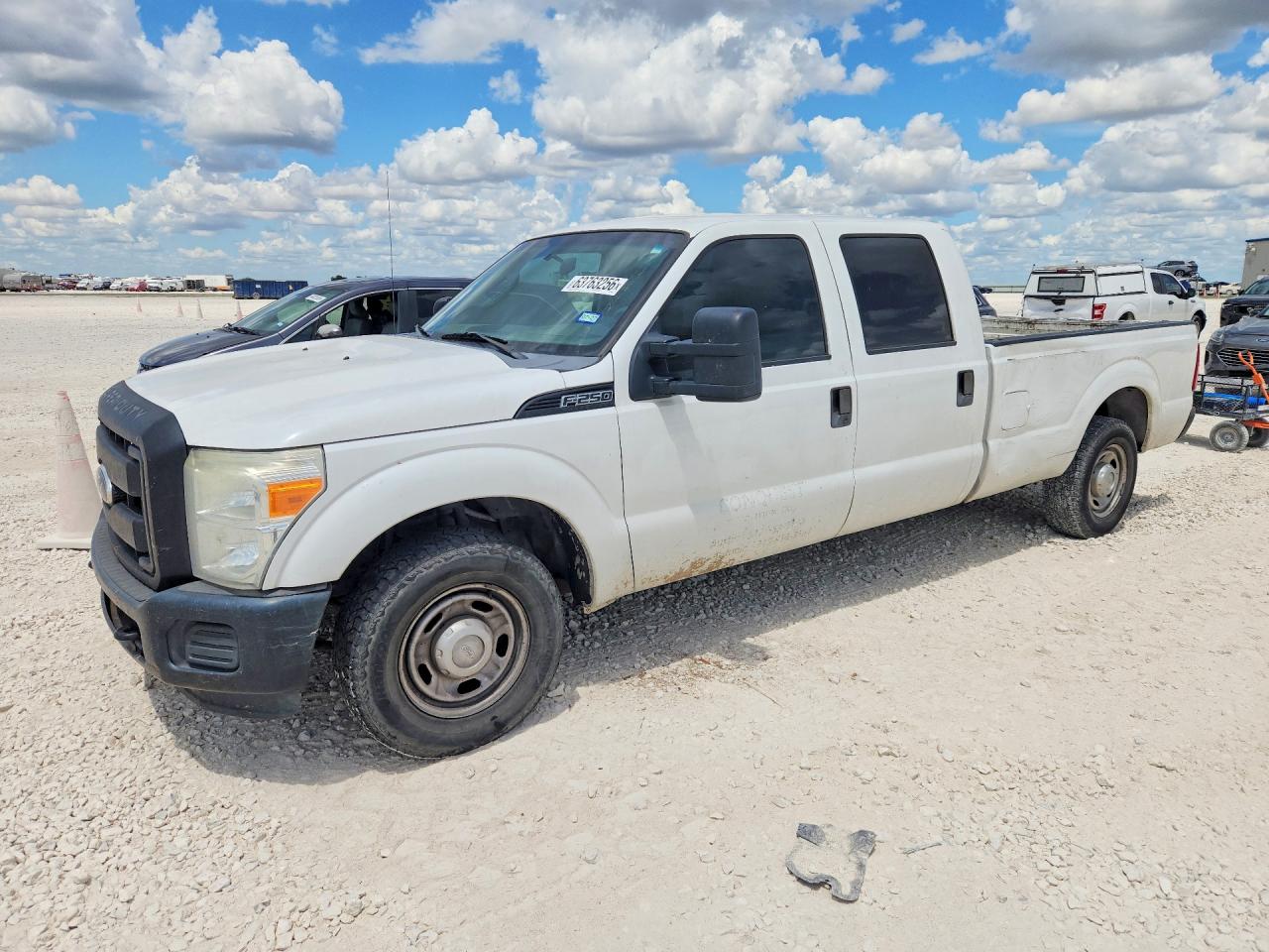 2011 Ford F250 Super Duty White vin: 1FT7W2A67BEC61787