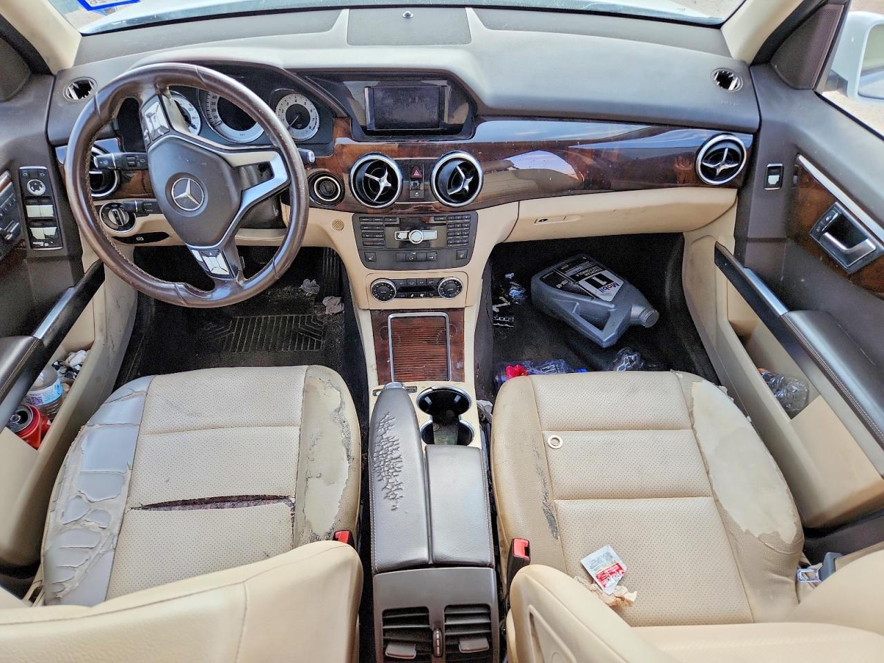 2014 Mercedes-benz Glk 350 White vin: WDCGG5HB0EG333322