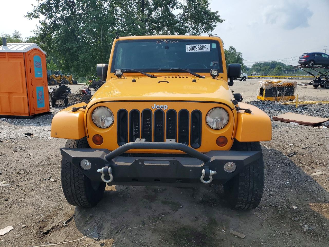 2012 Jeep Wrangler Sahara Orange vin: 1C4AJWBG2CL152864