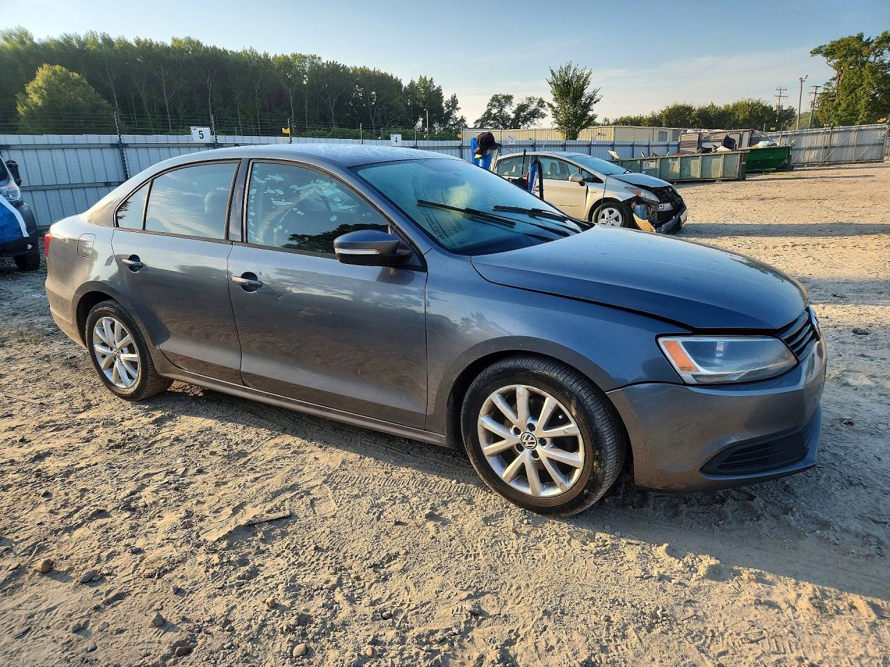 2011 Volkswagen Jetta Se Gray vin: 3VWBX7AJ3BM046794
