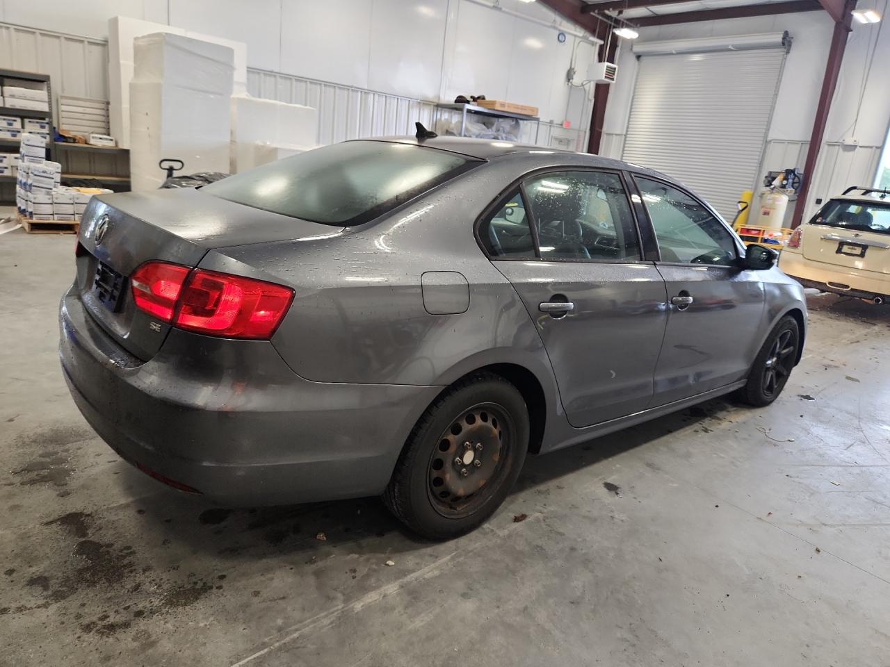 2014 Volkswagen Jetta Se Gray vin: 3VWD17AJ8EM260730