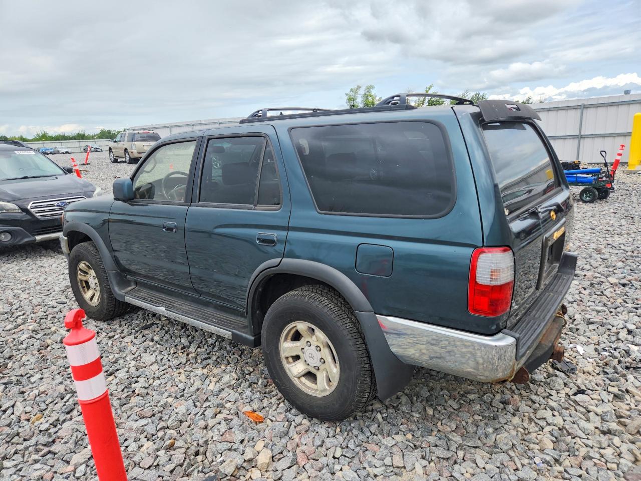 1997 Toyota 4runner Sr5 Green vin: JT3HN86R7V0124397
