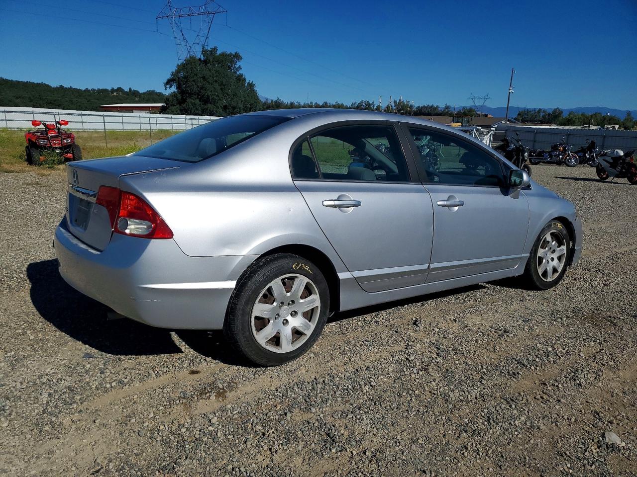 2011 Honda Civic Lx Silver vin: 19XFA1F55BE041654