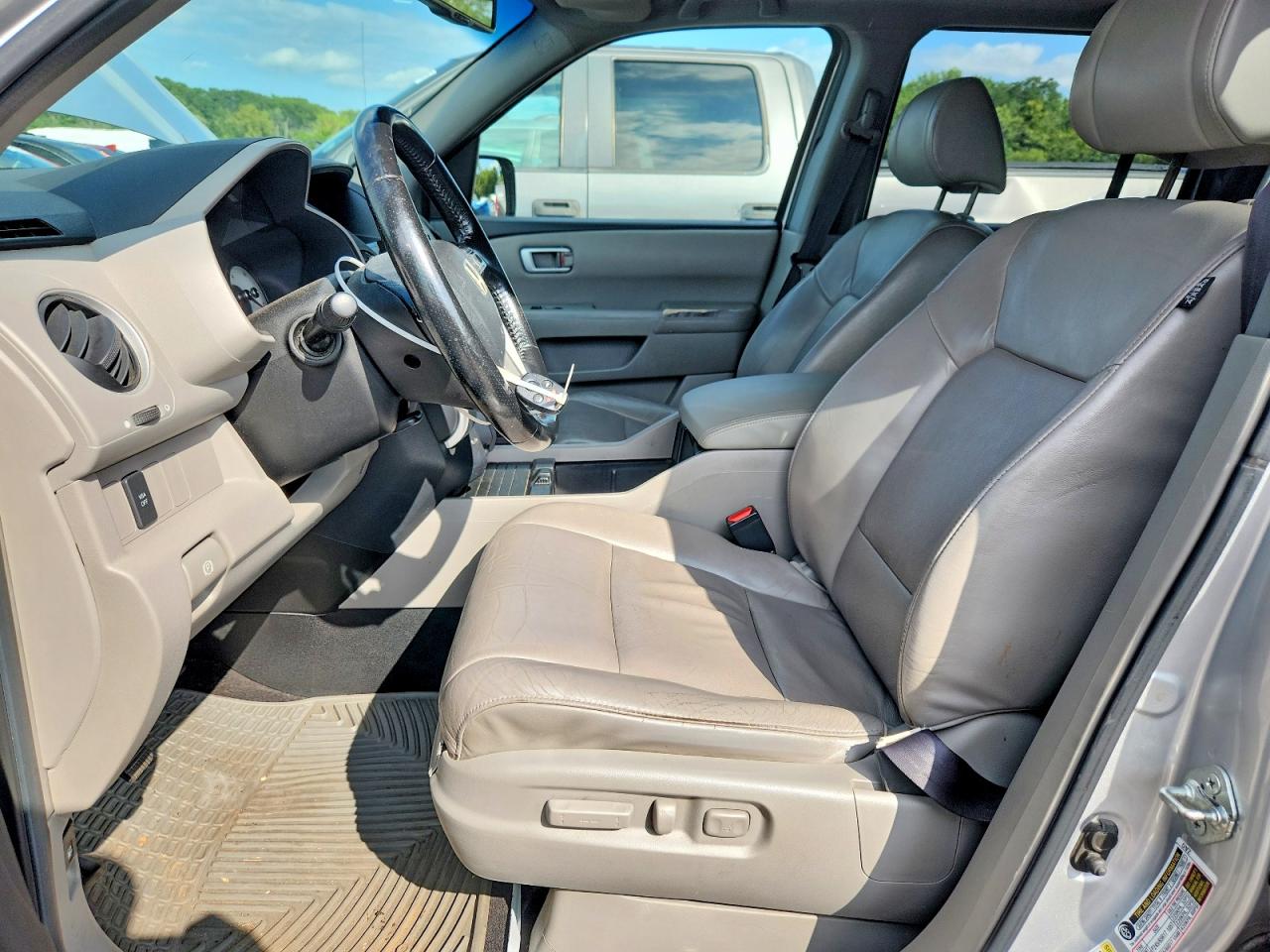 2010 Honda Pilot Exl Silver vin: 5FNYF4H68AB029024