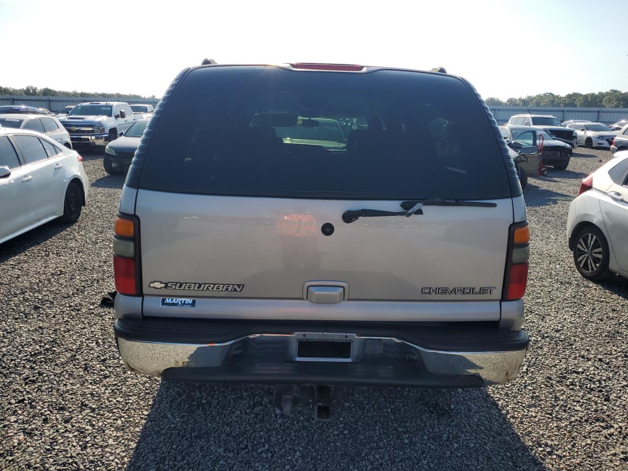 2004 Chevrolet Suburban K2500 Silver vin: 3GNGK26G64G273087
