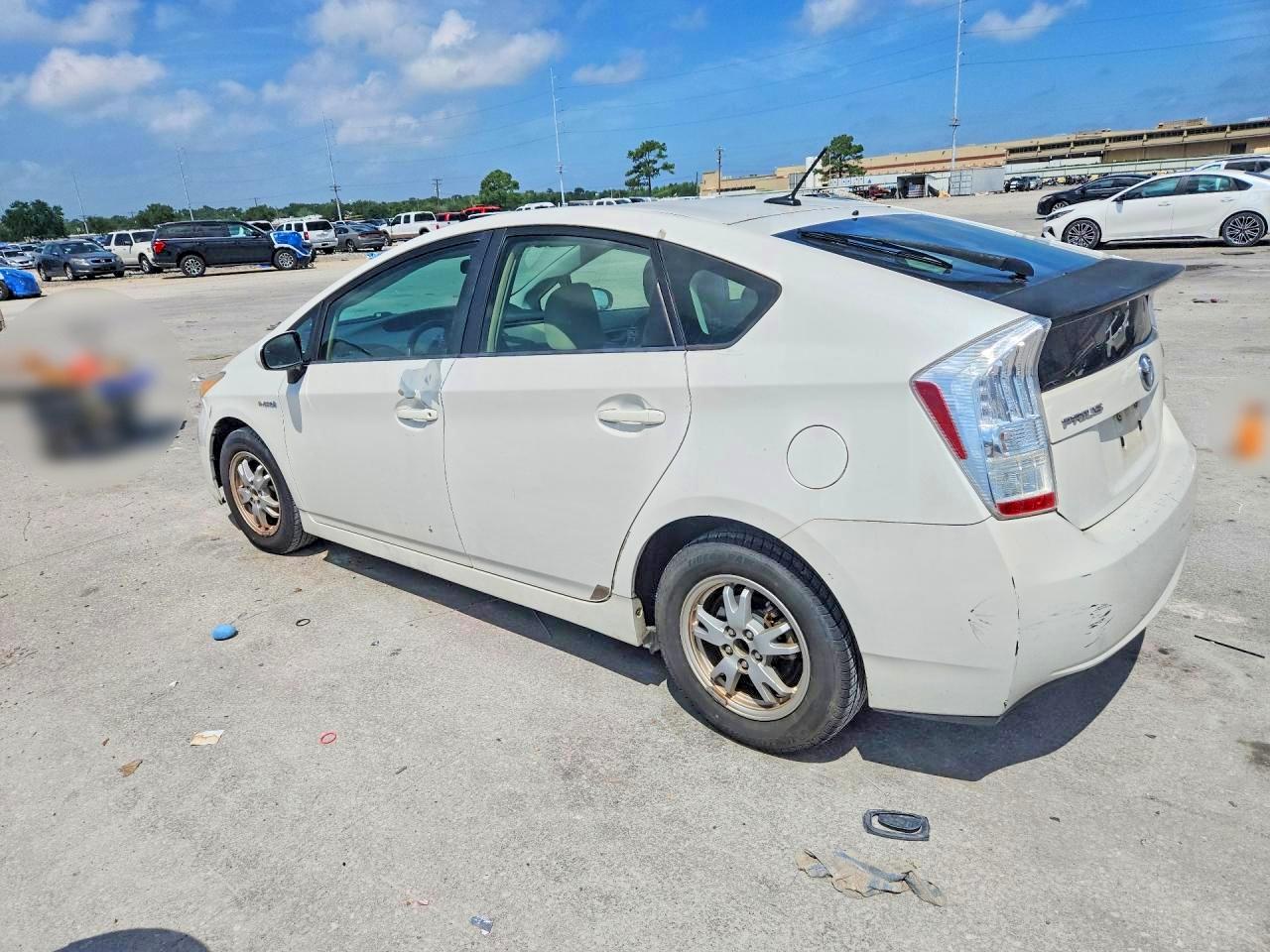 2010 Toyota Prius Ii White vin: JTDKN3DU0A0077607