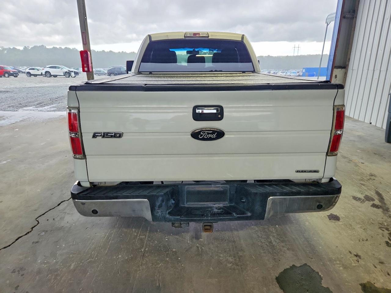 2012 Ford F150 Super Cab White vin: 1FTFX1CF2CFC55732