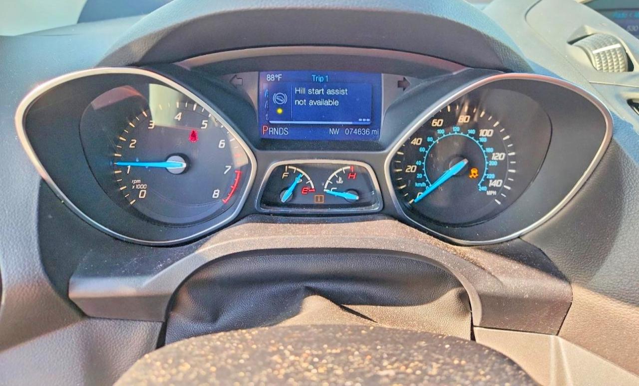 2014 Ford Escape S White vin: 1FMCU0F75EUB30213