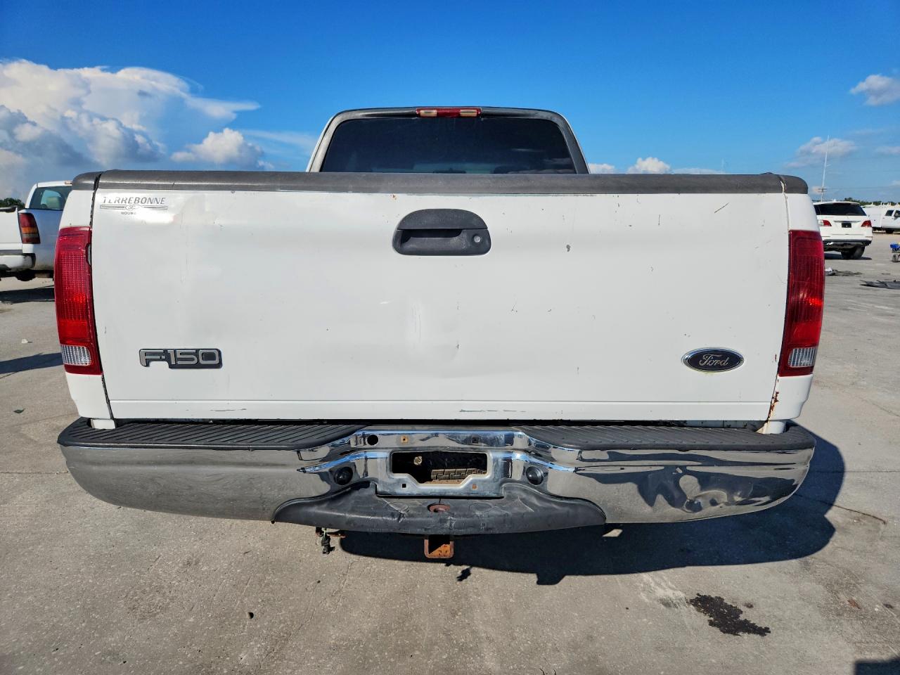 2003 Ford F150 White vin: 1FTRX17W13NB84729